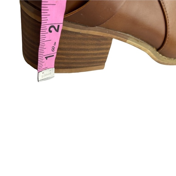 Forever 21 Brown Buckle Pointy Toe Booties Size 8 - Picture 11 of 13